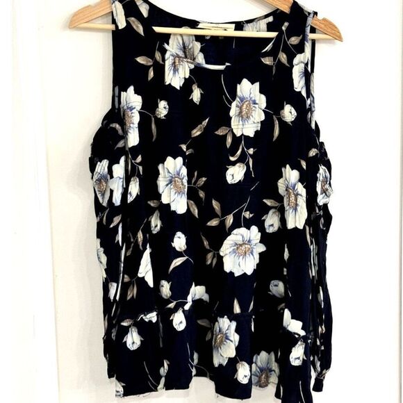 Anthropologie Entro Floral Cold-Shoulder Sleeve Top // EUC // Sz S / gorgeous - Picture 1 of 8